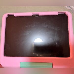 Fire Tablet - Case/Antiglare Screen Protector Included.